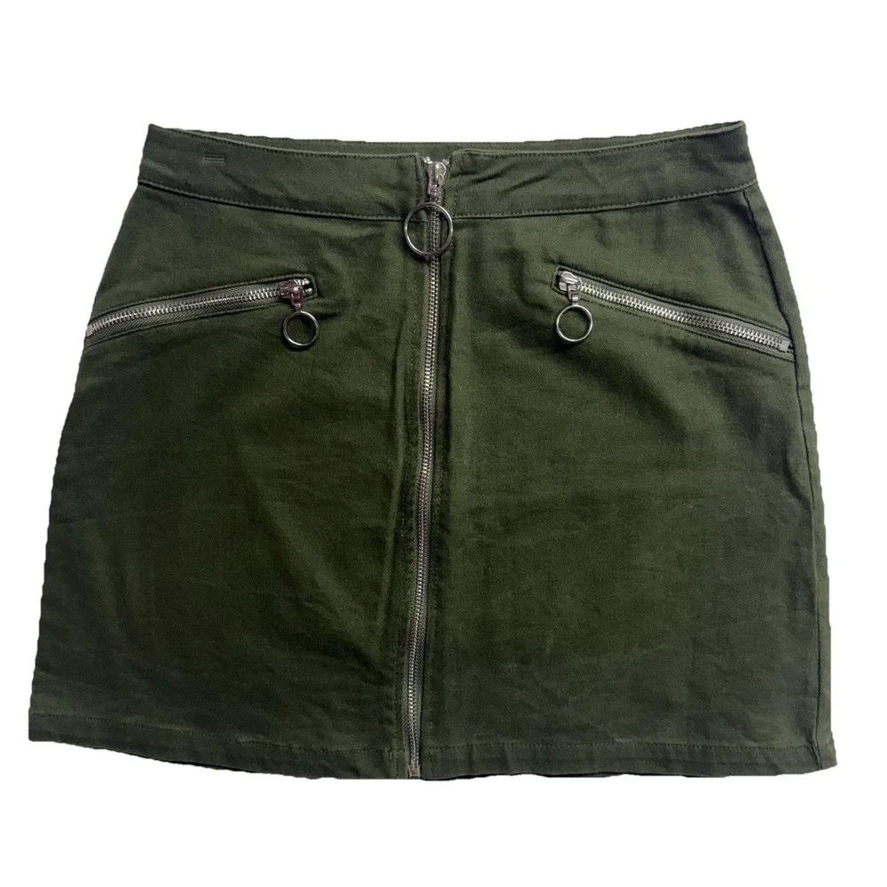 Vestique Olive Green Mini Skirt Size S Front‎ Zip Ring Pull Utility Style